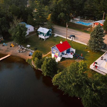 Greystone On Golden Lake Deacon Luaran gambar