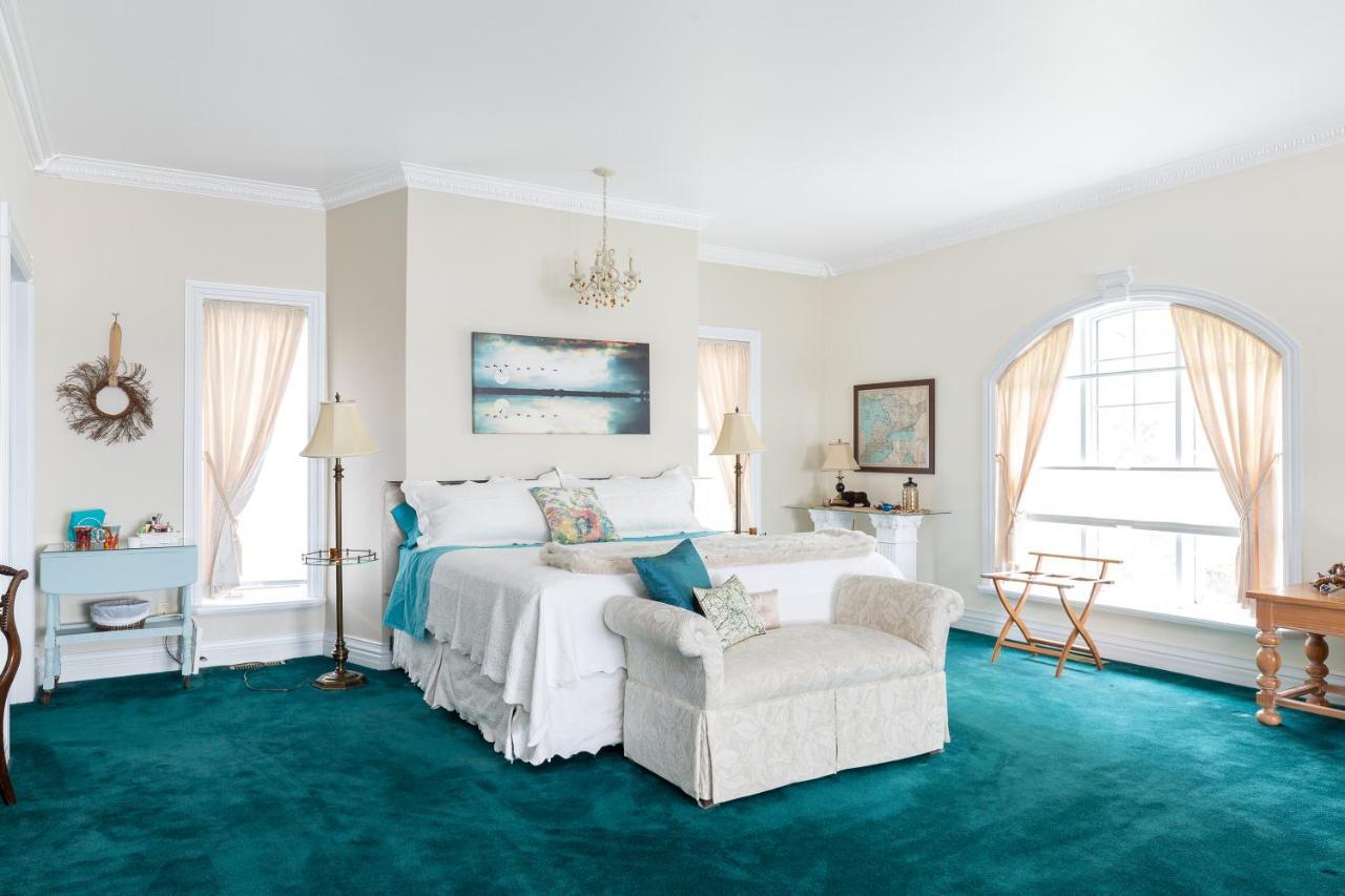 Greystone On Golden Lake Deacon Luaran gambar