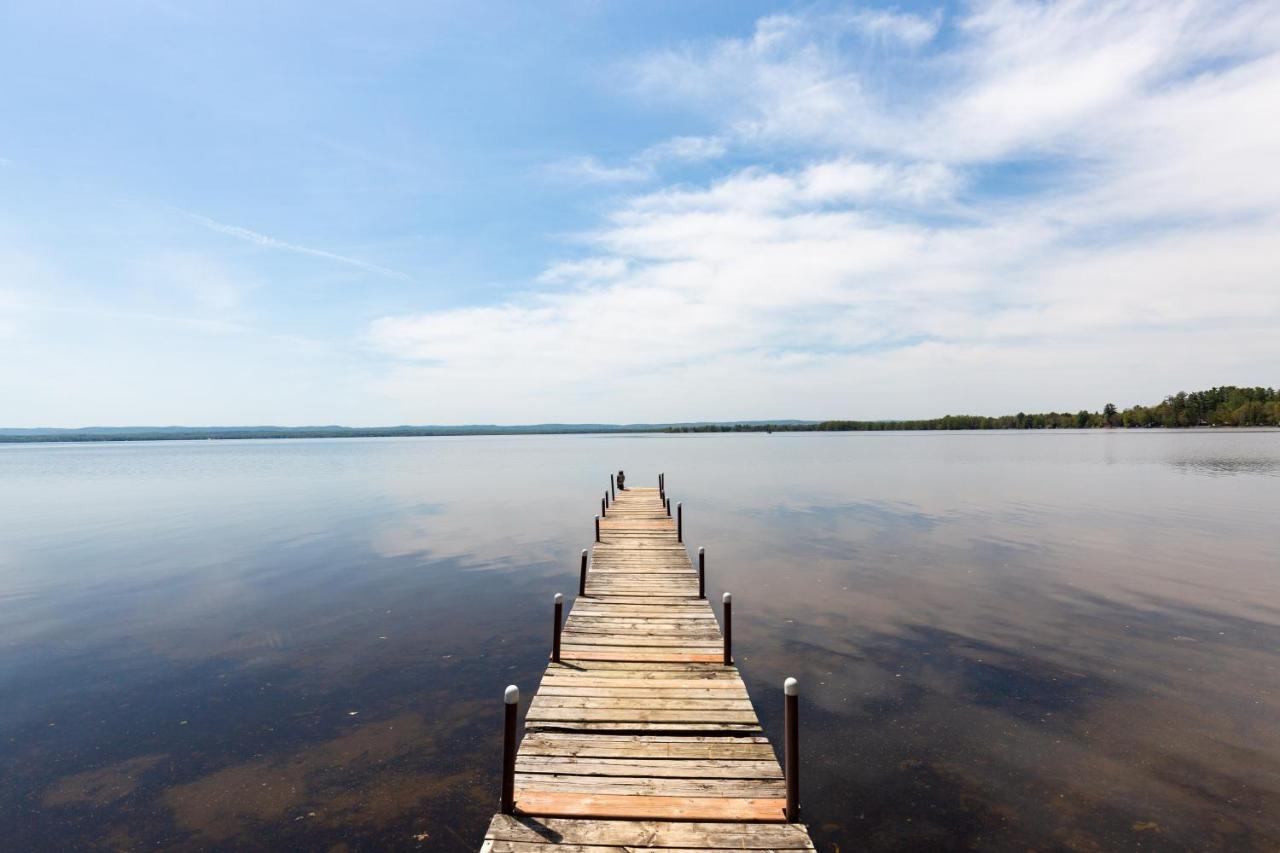 Greystone On Golden Lake Deacon Luaran gambar