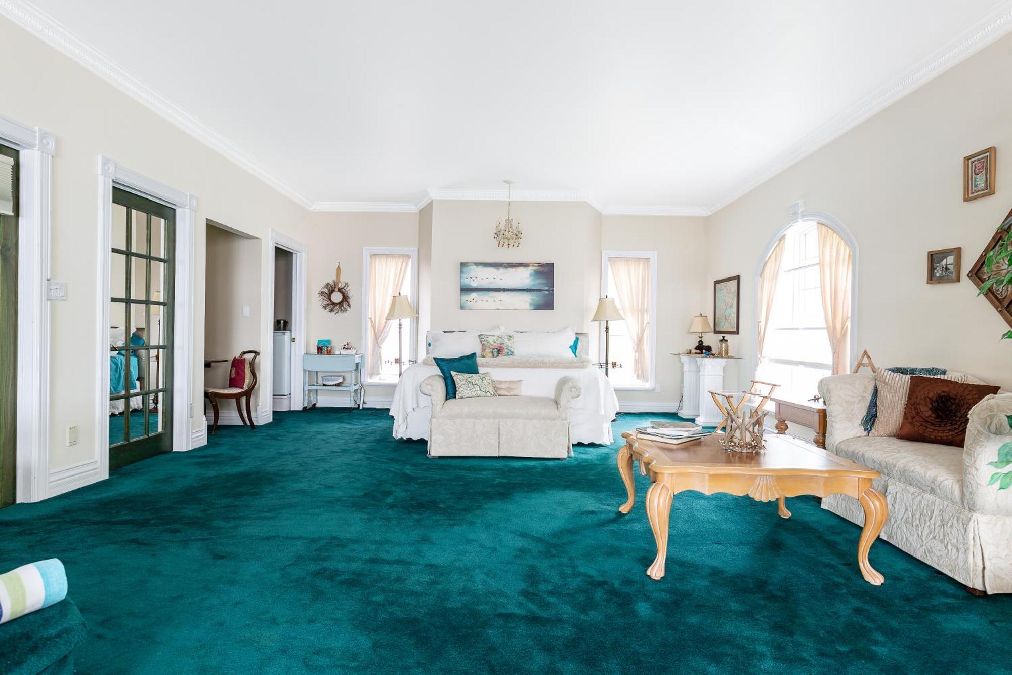 Greystone On Golden Lake Deacon Bilik gambar