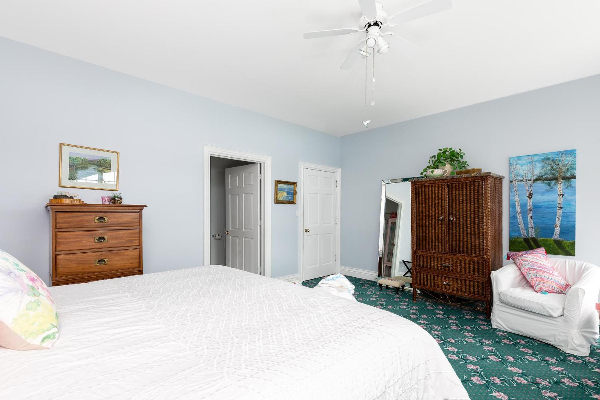 Greystone On Golden Lake Deacon Bilik gambar