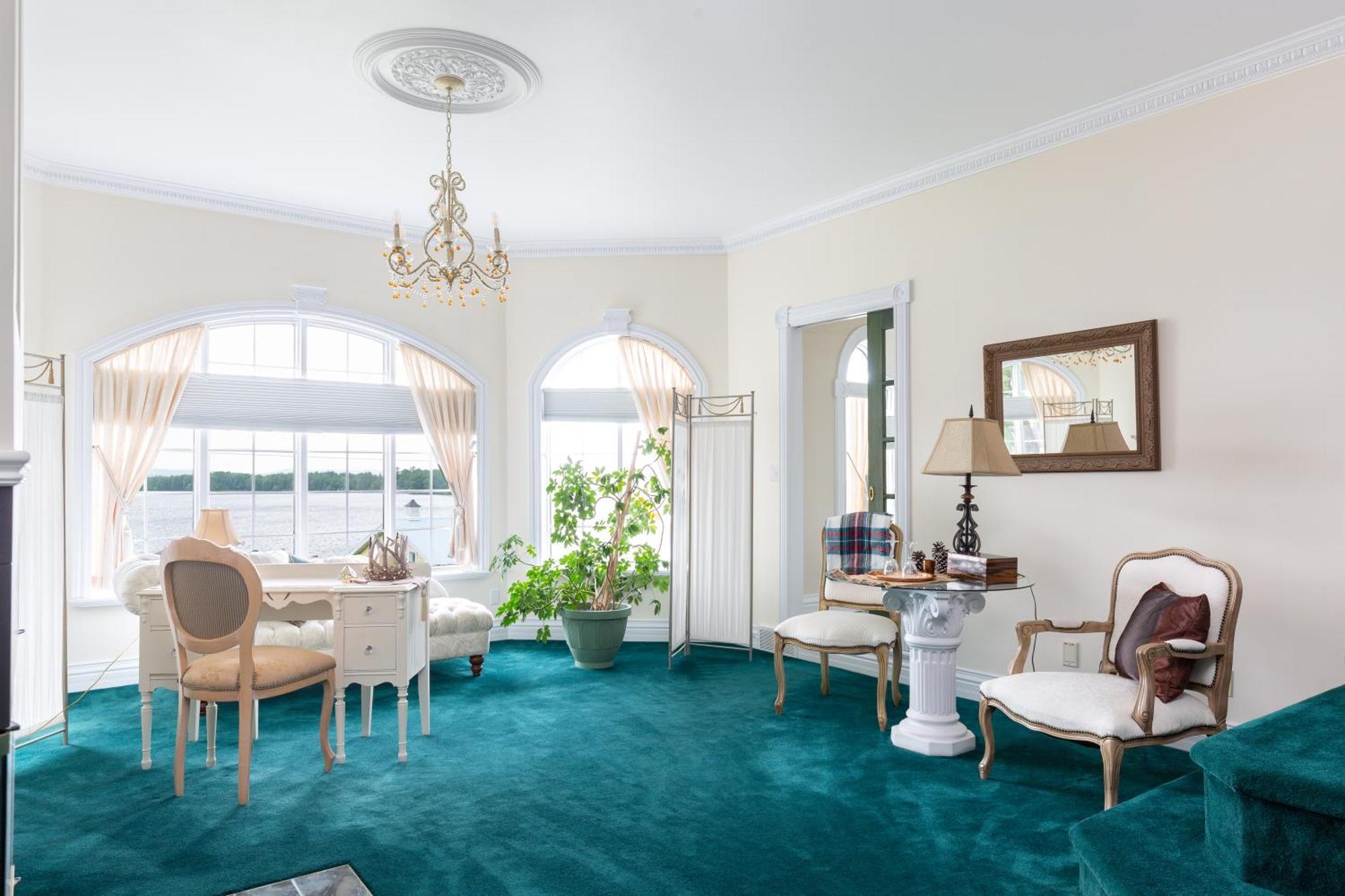 Greystone On Golden Lake Deacon Bilik gambar