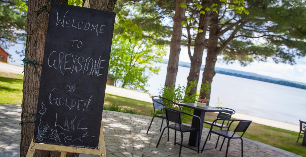 Greystone On Golden Lake Deacon Luaran gambar