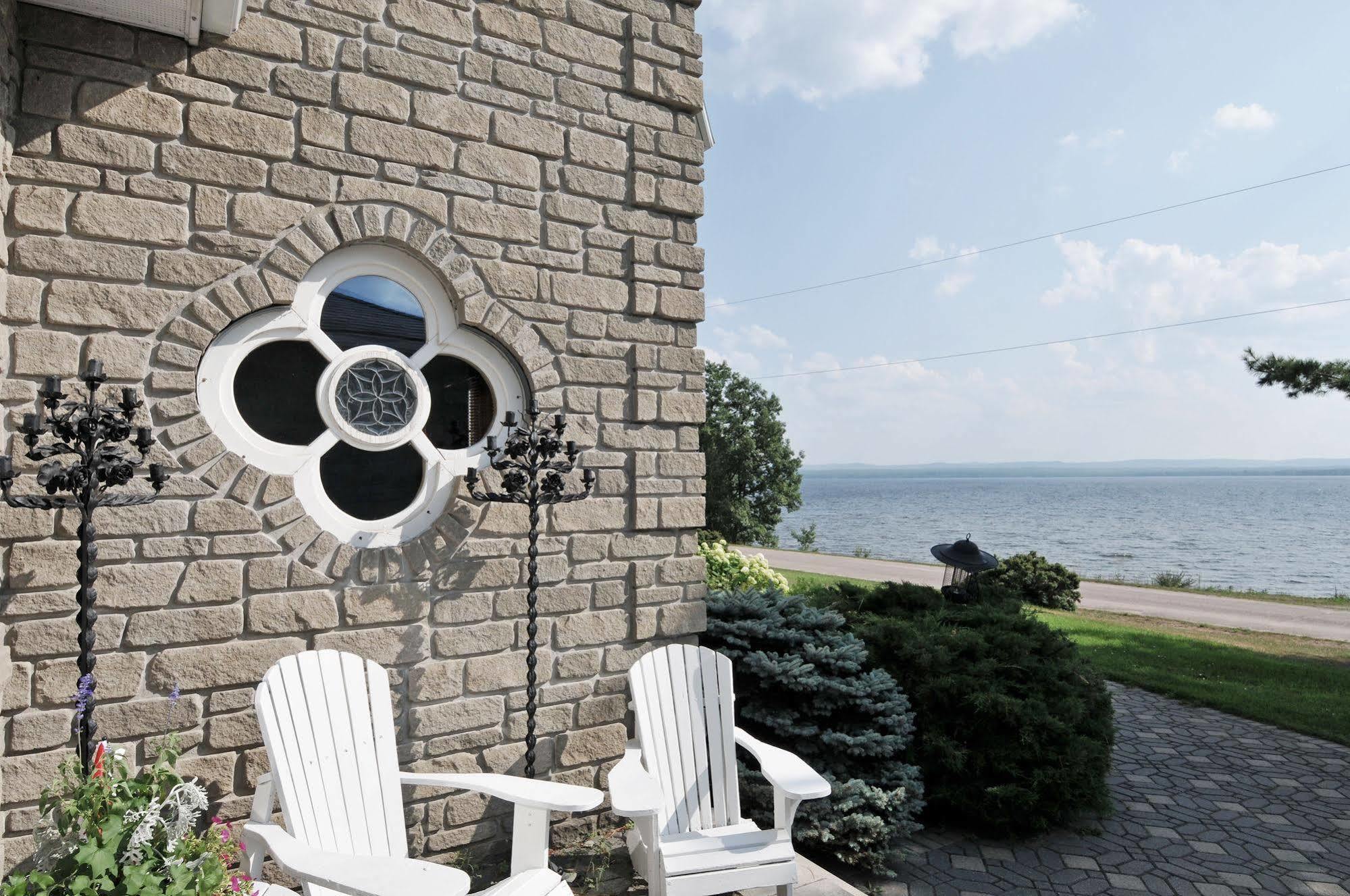 Greystone On Golden Lake Deacon Luaran gambar