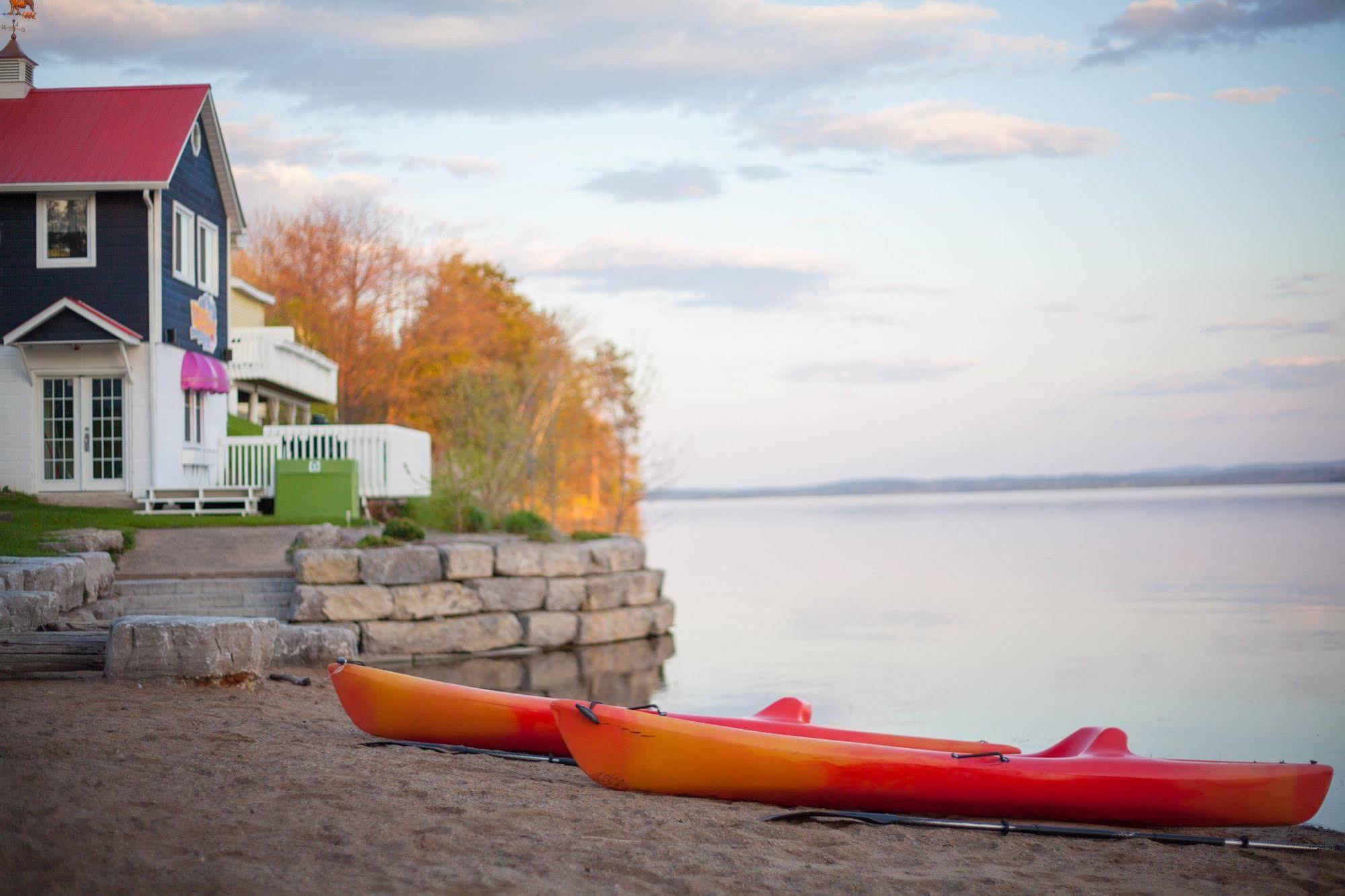 Greystone On Golden Lake Deacon Luaran gambar